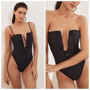 New VIX Chris Brazilian Bandeau Black One Piece Swimsuit/Bodysuit Medium NWT